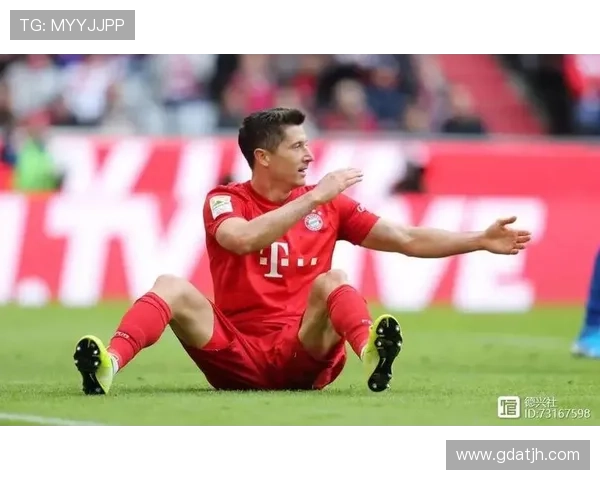 弗洛雷斯：一切都在发生变化，对比弗里克和哈维是不公平的